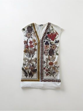 Zara White Floral Print V-Neck Shift Dress